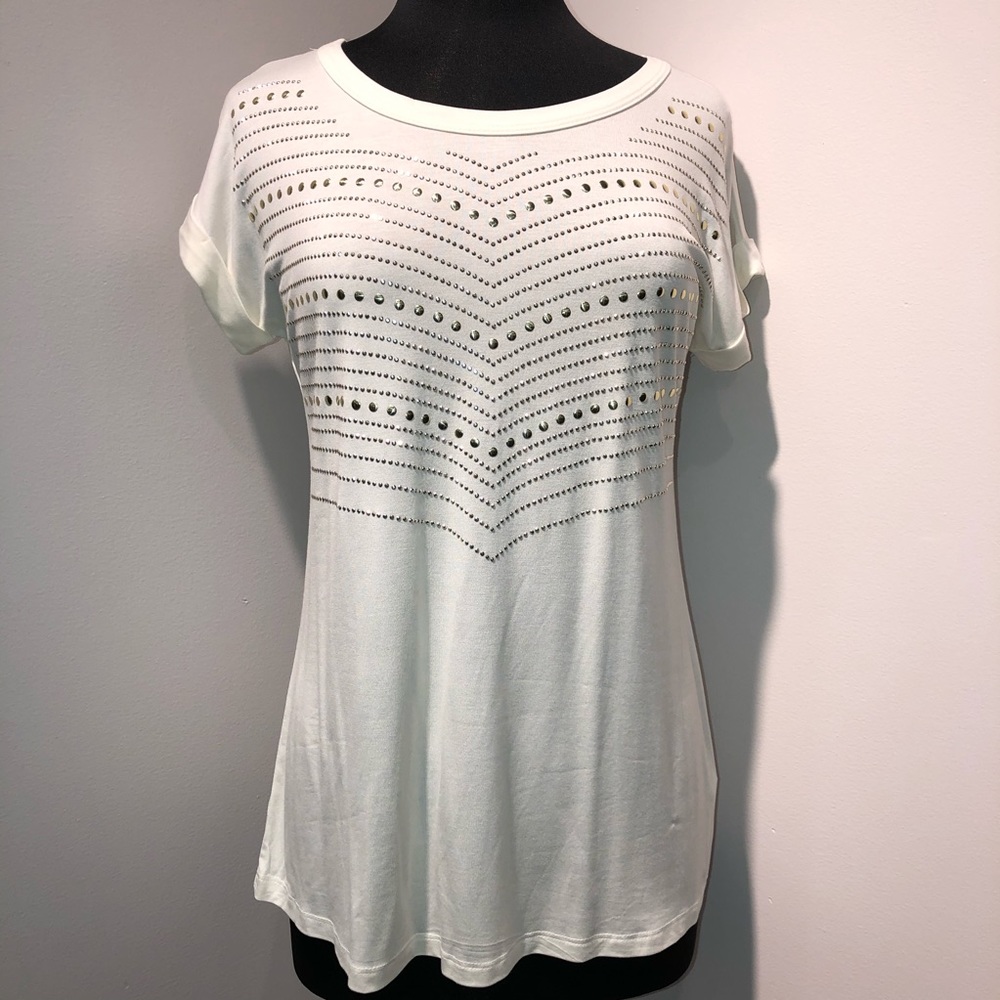 Basic Tee w/ Multiple Stones women’s tops
